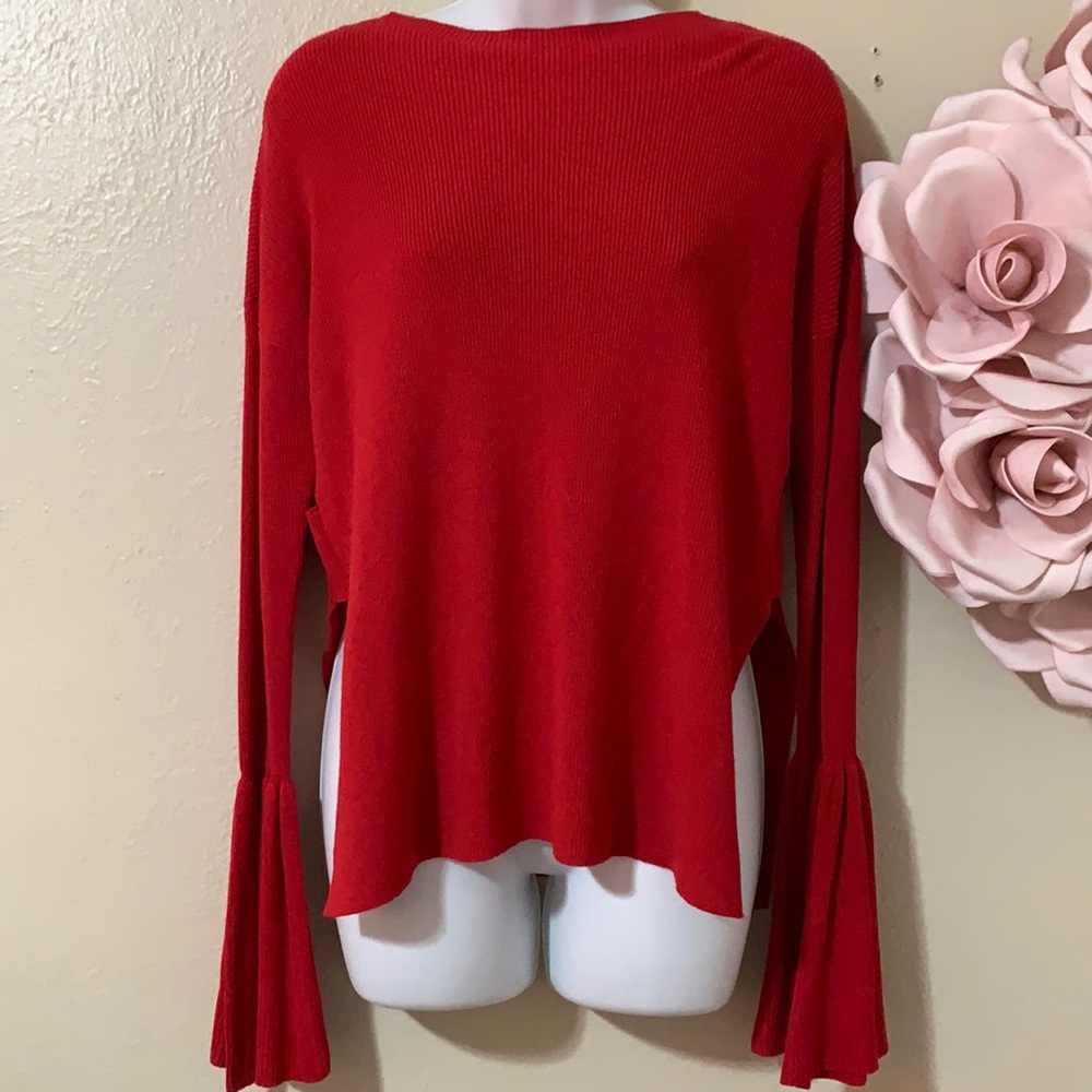 3/$15 Gianni Bini Red Long Sleeve w/ Bell Sleeves